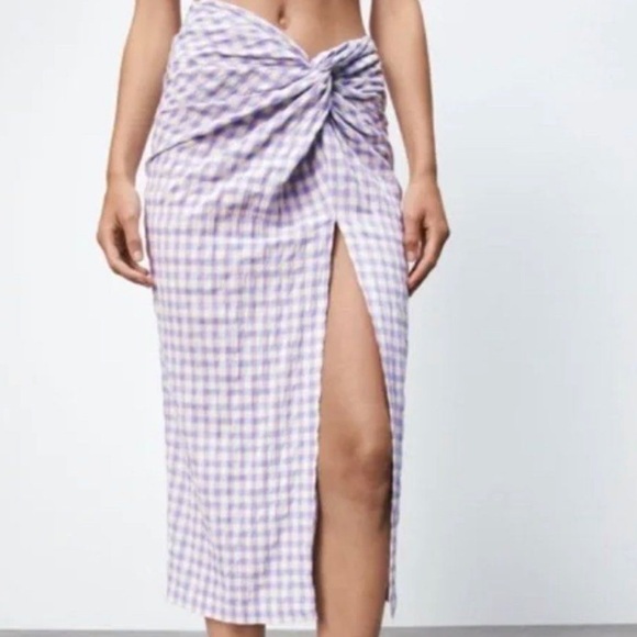 Zara Dresses & Skirts - Brand New Zara Skirt